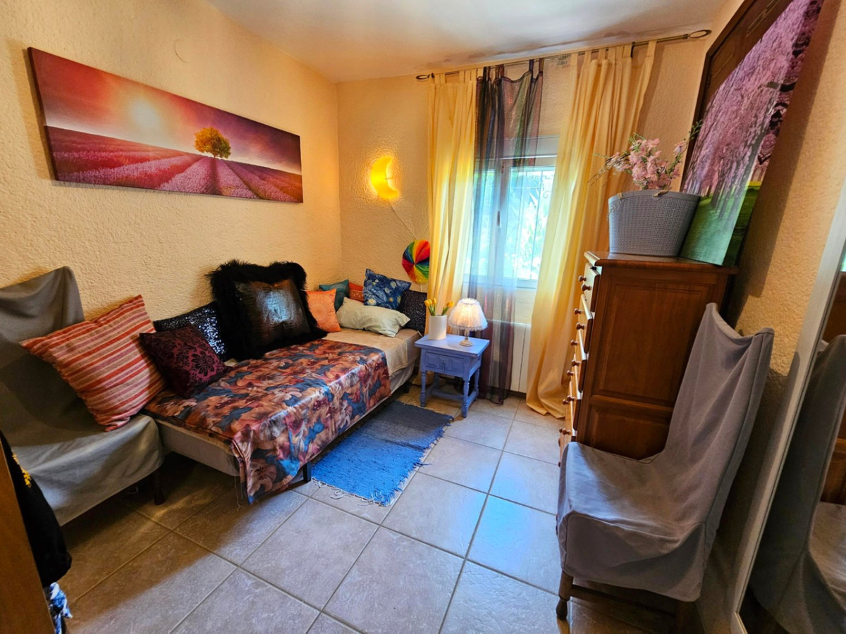 Se vende Villa - Chalet de 3 dormitorios en Costa Blanca, Alicante, España