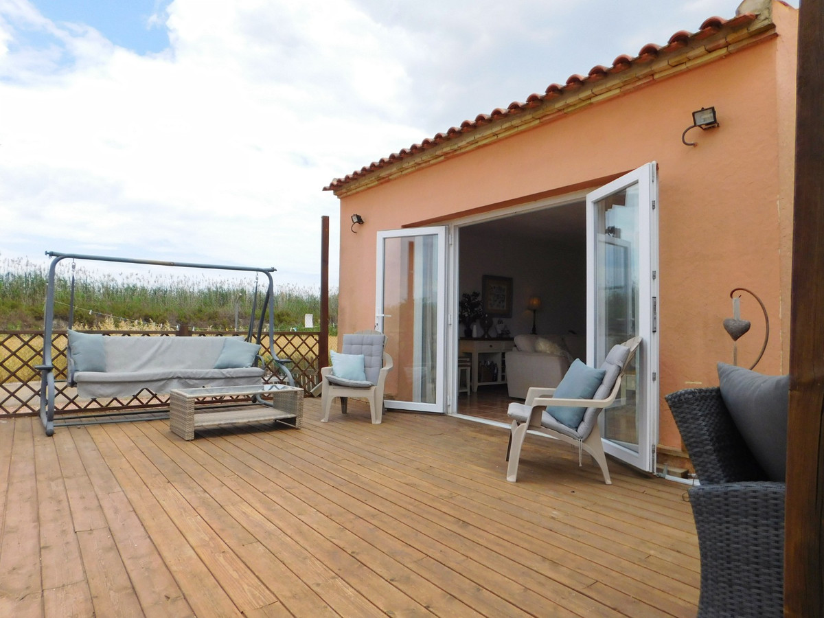Se vende Villa - Chalet de 3 dormitorios en Costa Blanca, Alicante, España