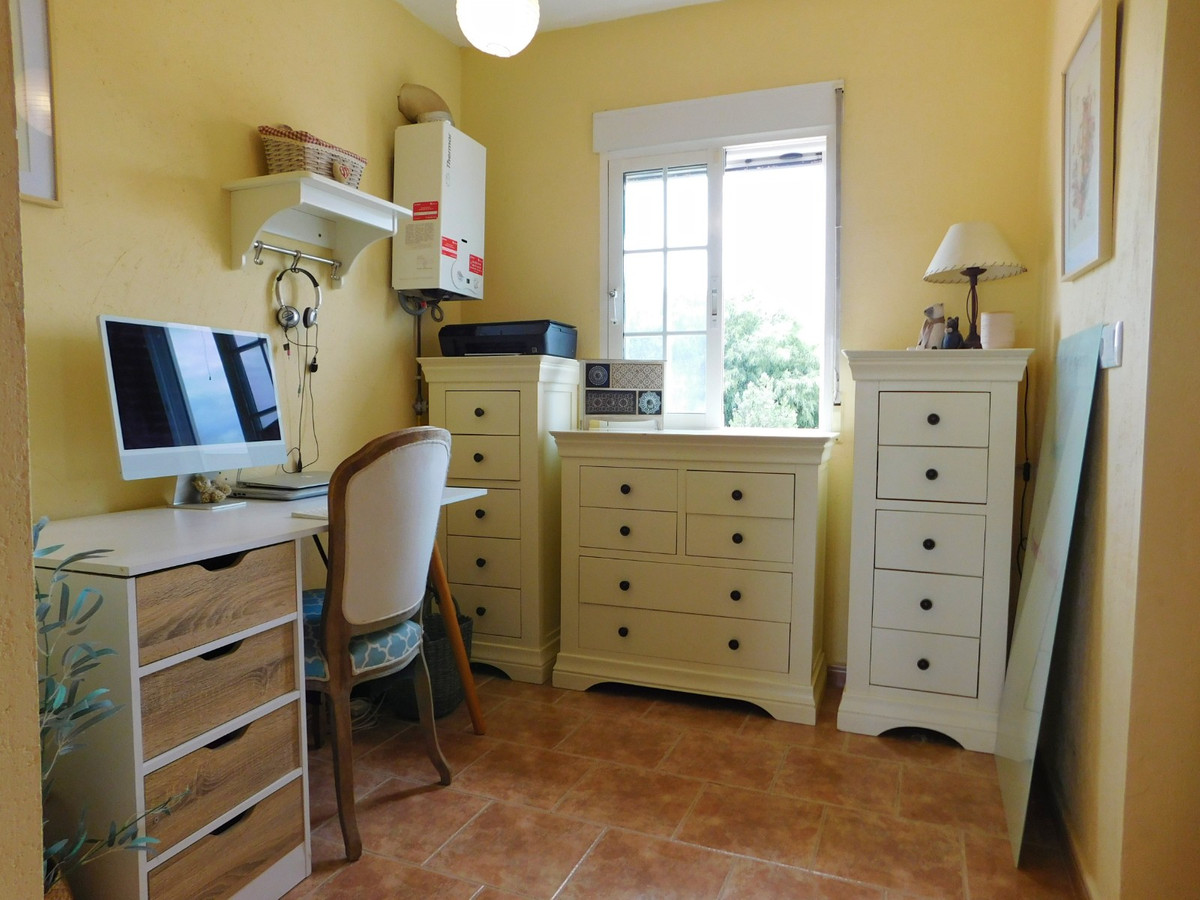 Se vende Villa - Chalet de 3 dormitorios en Costa Blanca, Alicante, España