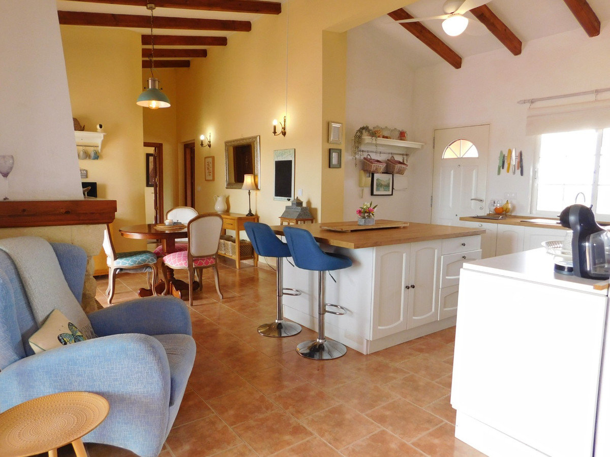 Se vende Villa - Chalet de 3 dormitorios en Costa Blanca, Alicante, España