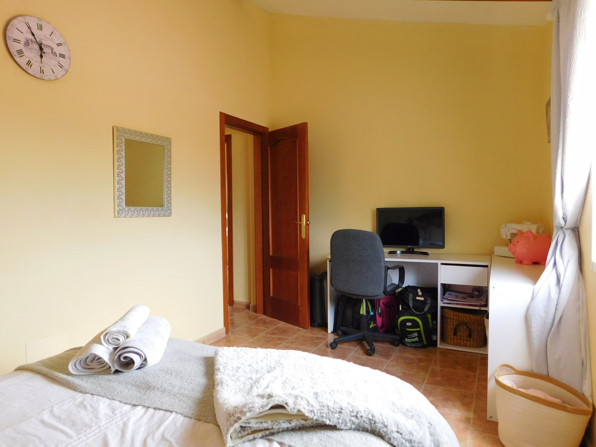 Se vende Villa - Chalet de 3 dormitorios en Costa Blanca, Alicante, España