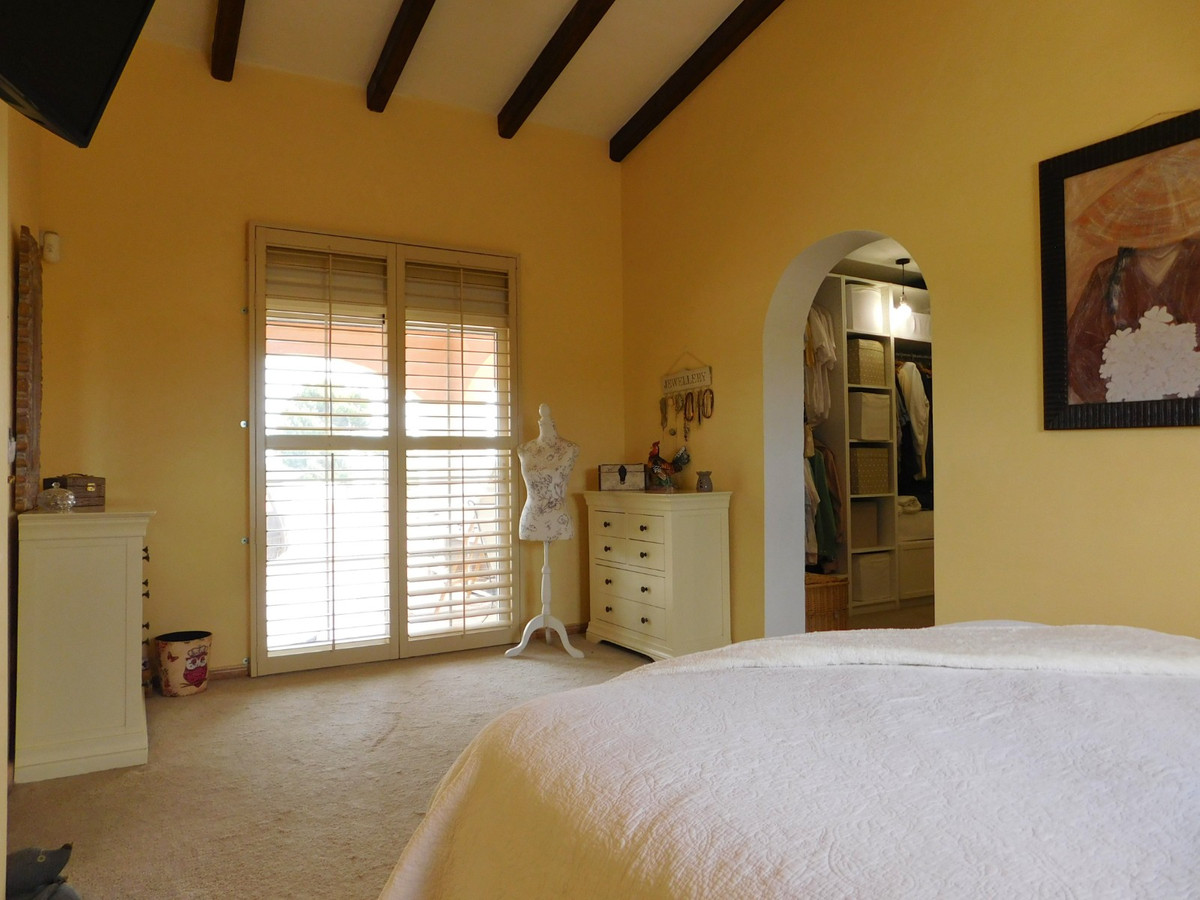 Se vende Villa - Chalet de 3 dormitorios en Costa Blanca, Alicante, España