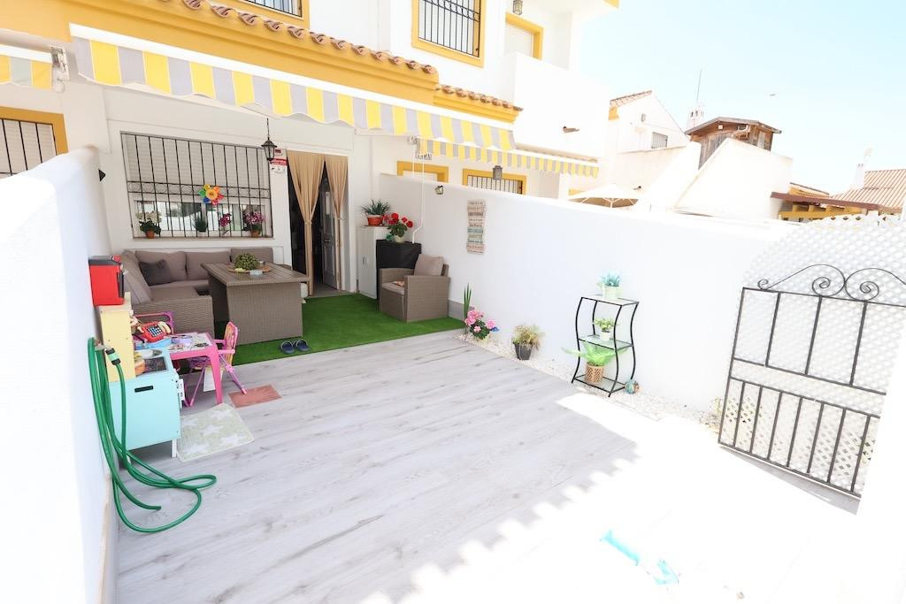 2 Bed Apartment for sale in Torre De La Horadada Costa Blanca, Alicante, Spain