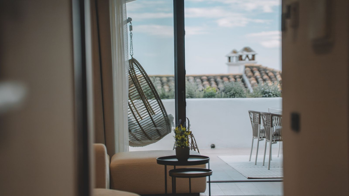 3 Bed Townhouse for sale in Benahavís Costa Del Sol, Málaga, Spain