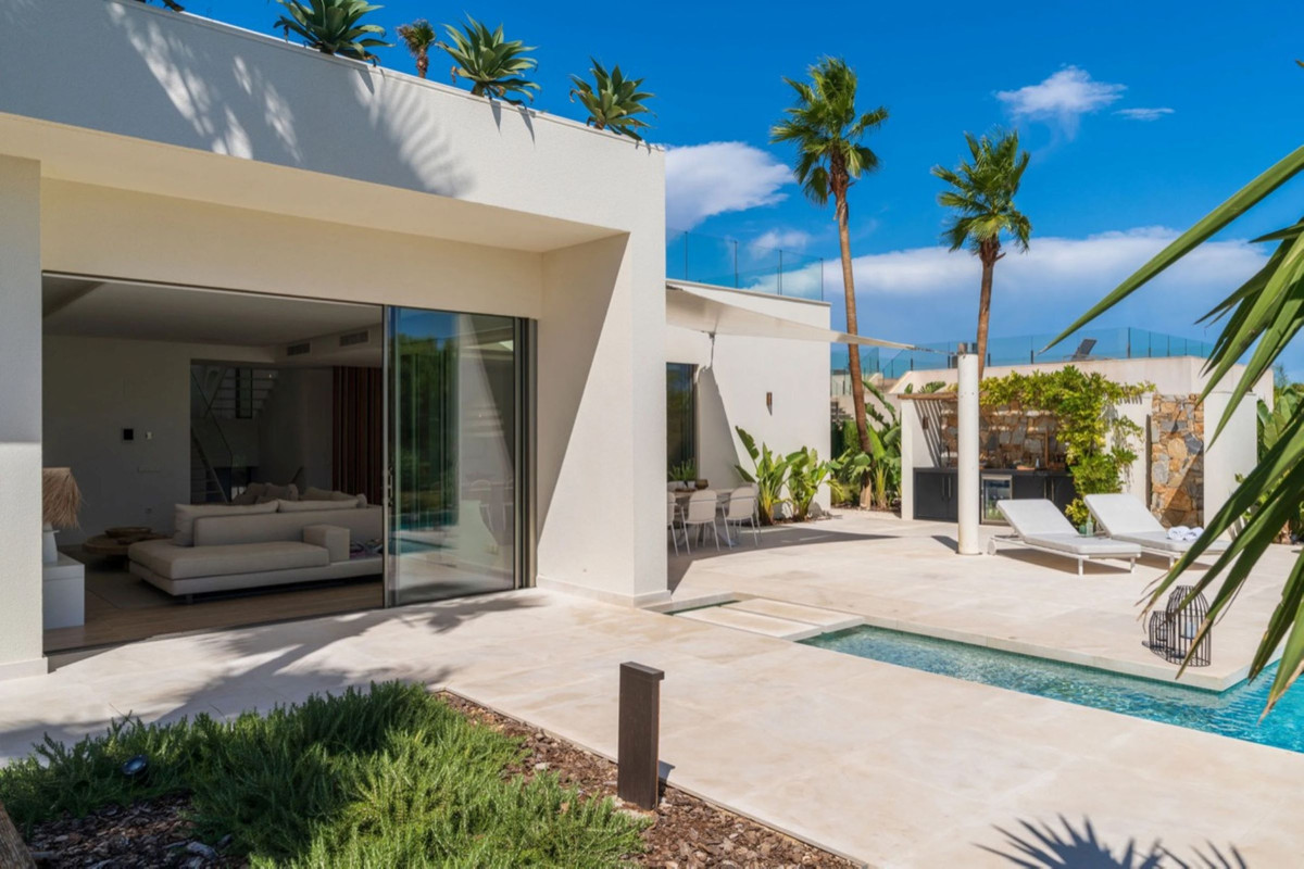 5 Bed Townhouse for sale in Las Colinas Golf Costa Blanca, Alicante, Spain