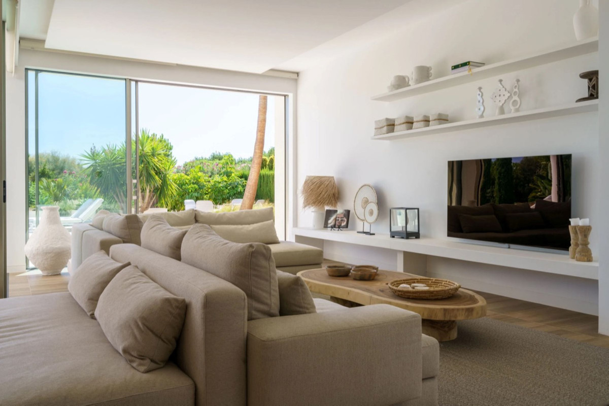 5 Bed Townhouse for sale in Las Colinas Golf Costa Blanca, Alicante, Spain