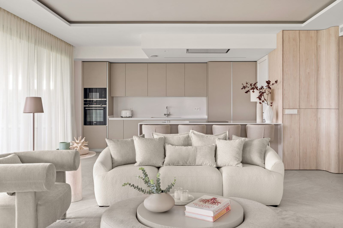4 Bed Apartment for sale in Santa Clara Costa Del Sol, Málaga, Spain
