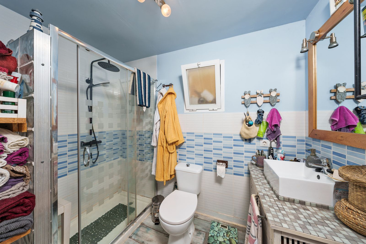 3 Bed Townhouse for sale in Nagüeles Costa Del Sol, Málaga, Spain