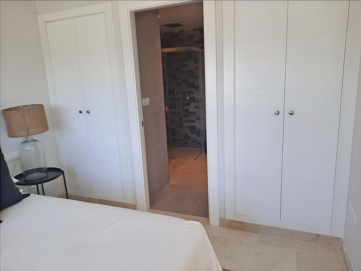 3 Bed Apartment for sale in La Quinta Costa Del Sol, Málaga, Spain
