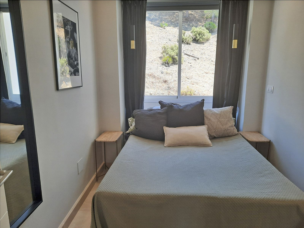 3 Bed Apartment for sale in La Quinta Costa Del Sol, Málaga, Spain
