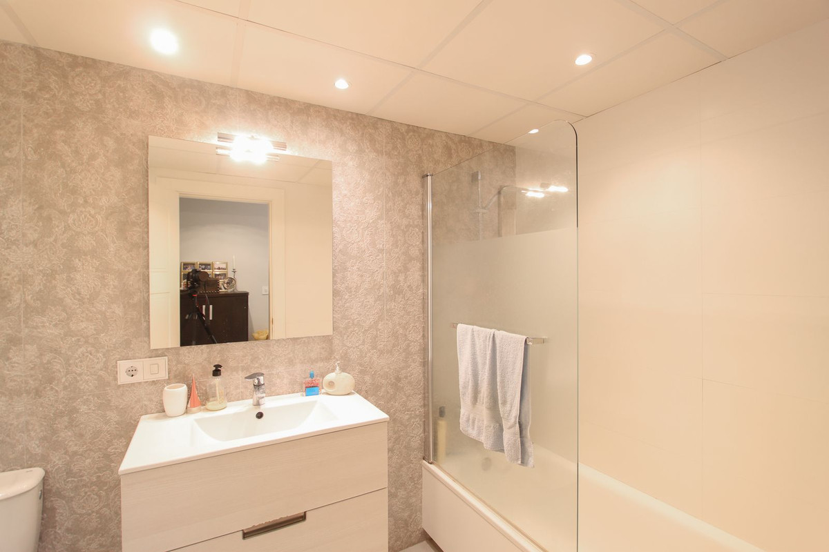 3 Bed Apartment for sale in Guadalmina Alta Costa Del Sol, Málaga, Spain
