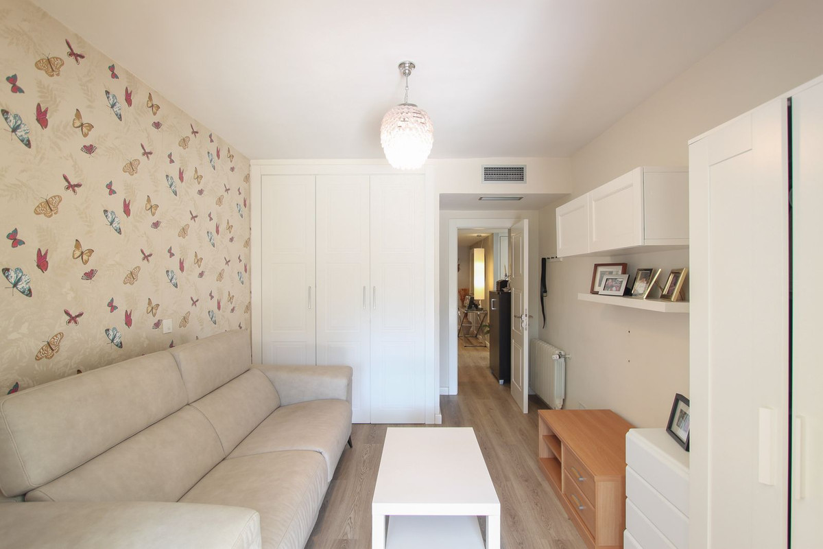 3 Bed Apartment for sale in Guadalmina Alta Costa Del Sol, Málaga, Spain