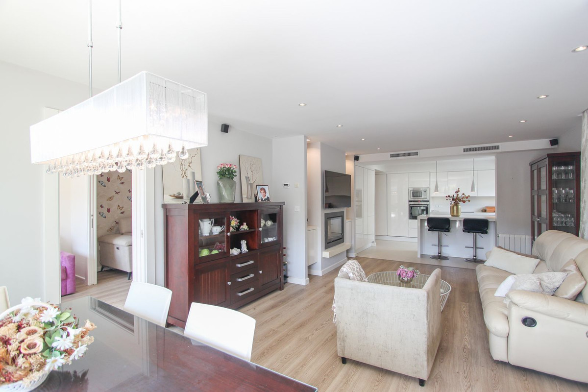 3 Bed Apartment for sale in Guadalmina Alta Costa Del Sol, Málaga, Spain