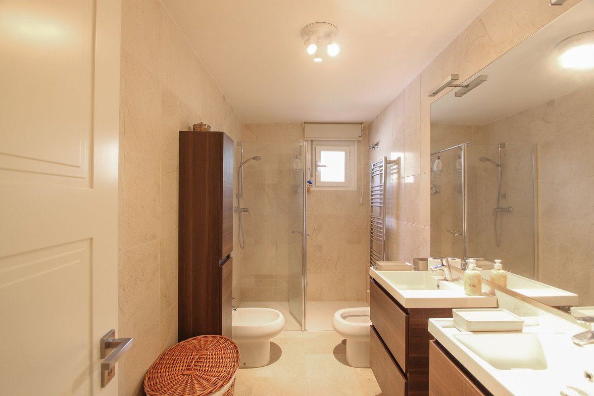 3 Bed Apartment for sale in Guadalmina Alta Costa Del Sol, Málaga, Spain