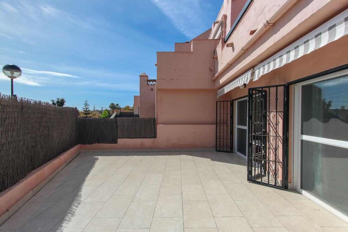 3 Bed Apartment for sale in Guadalmina Alta Costa Del Sol, Málaga, Spain