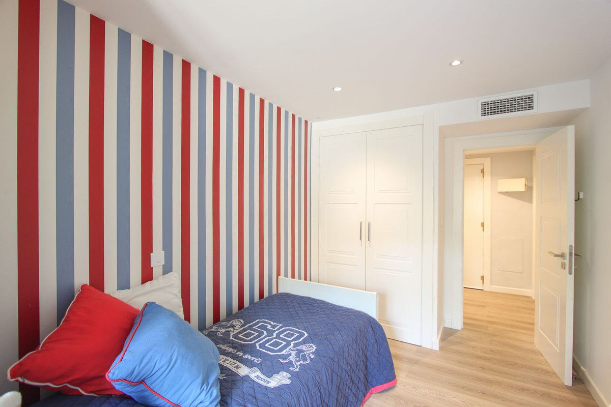 3 Bed Apartment for sale in Guadalmina Alta Costa Del Sol, Málaga, Spain