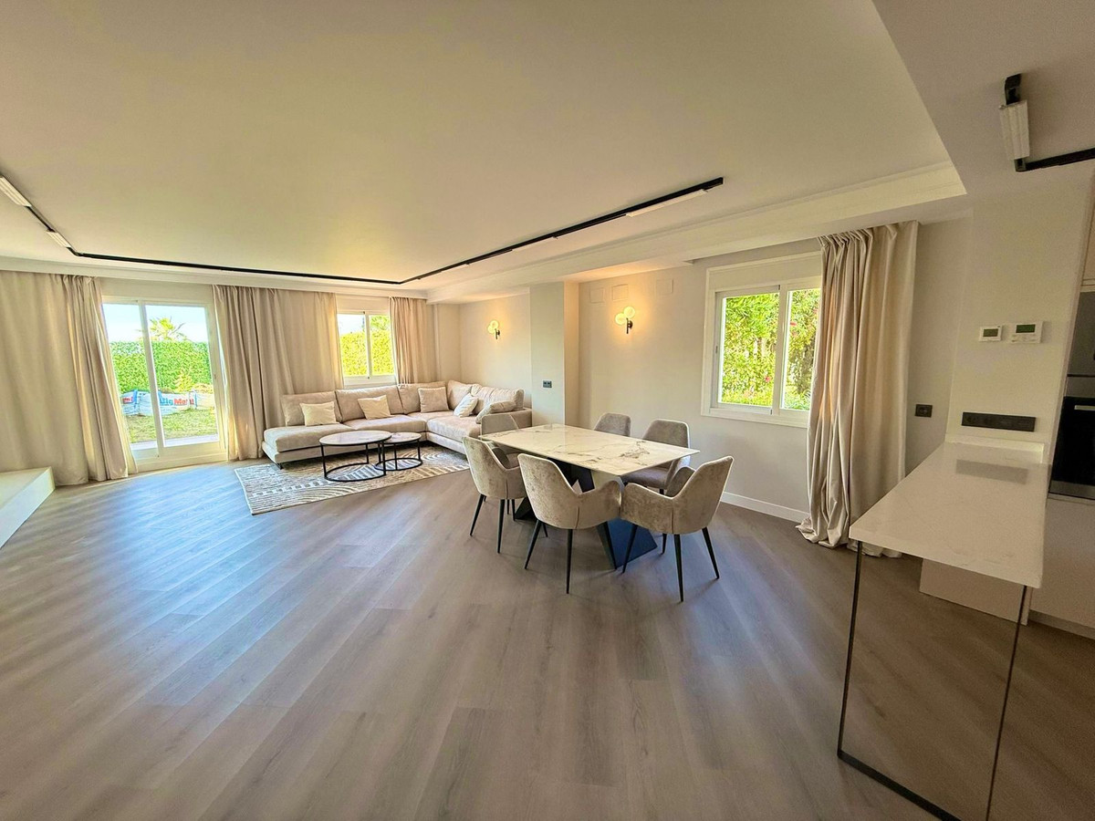 Se vende Adosada de 3 dormitorios en Costa Del Sol, Málaga, España