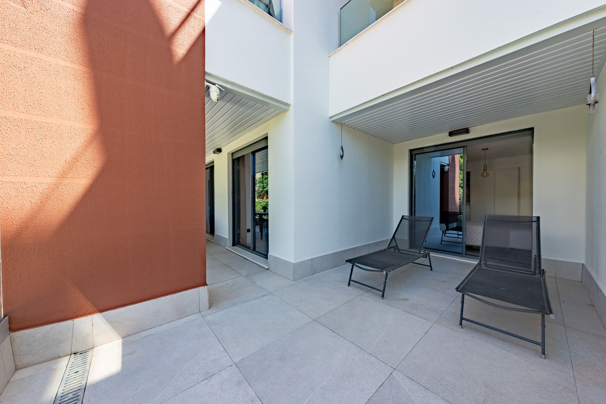 3 Bed Apartment for sale in Benahavís Costa Del Sol, Málaga, Spain