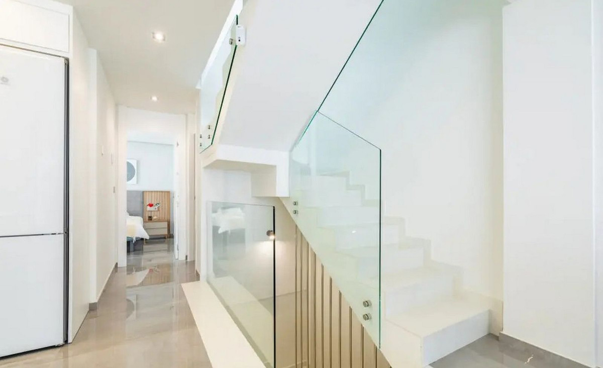 Se vende Villa - Chalet de 3 dormitorios en Costa Blanca, Alicante, España