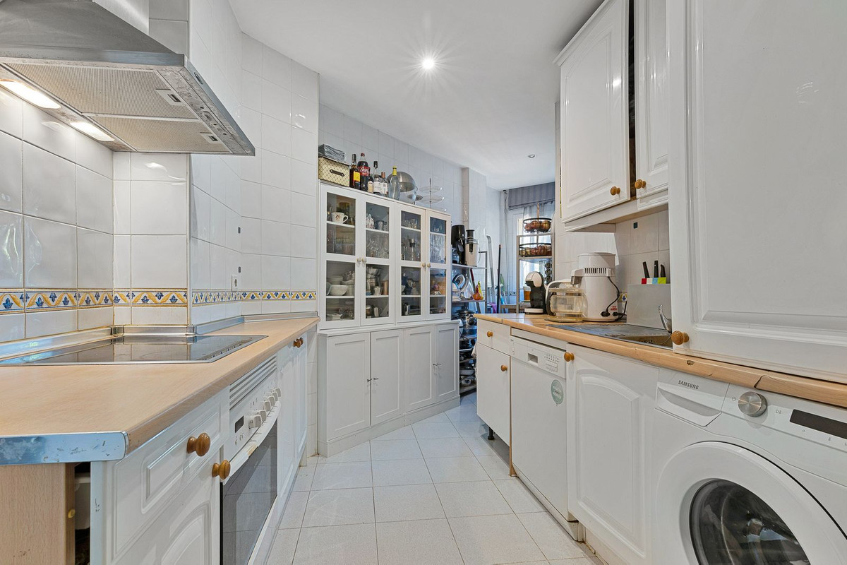 2 Bed Apartment for sale in Bel Air Costa Del Sol, Málaga, Spain