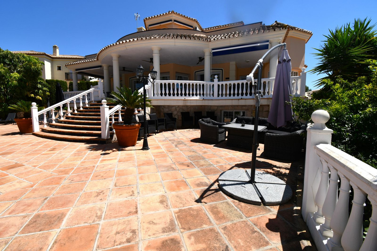 9 Bed Townhouse for sale in Mijas Golf Costa Del Sol, Málaga, Spain