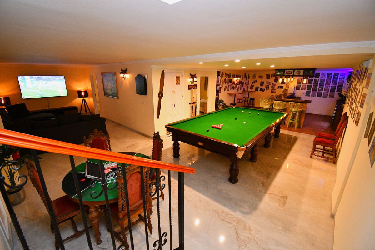 9 Bed Townhouse for sale in Mijas Golf Costa Del Sol, Málaga, Spain