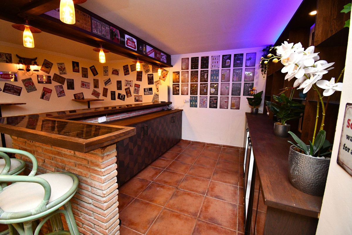 9 Bed Townhouse for sale in Mijas Golf Costa Del Sol, Málaga, Spain