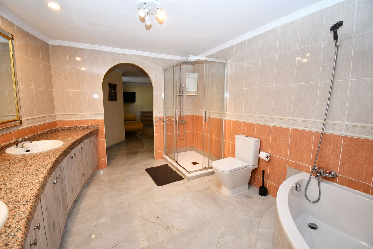 9 Bed Townhouse for sale in Mijas Golf Costa Del Sol, Málaga, Spain