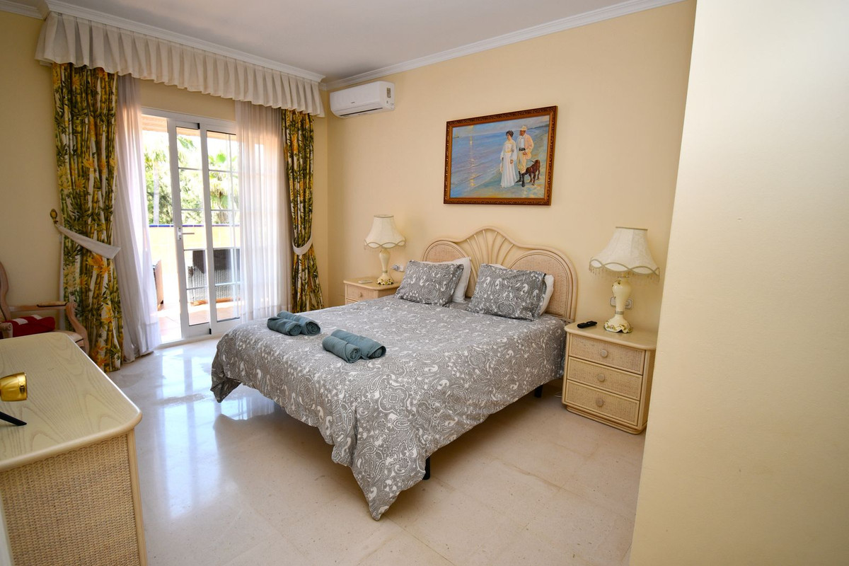 9 Bed Townhouse for sale in Mijas Golf Costa Del Sol, Málaga, Spain
