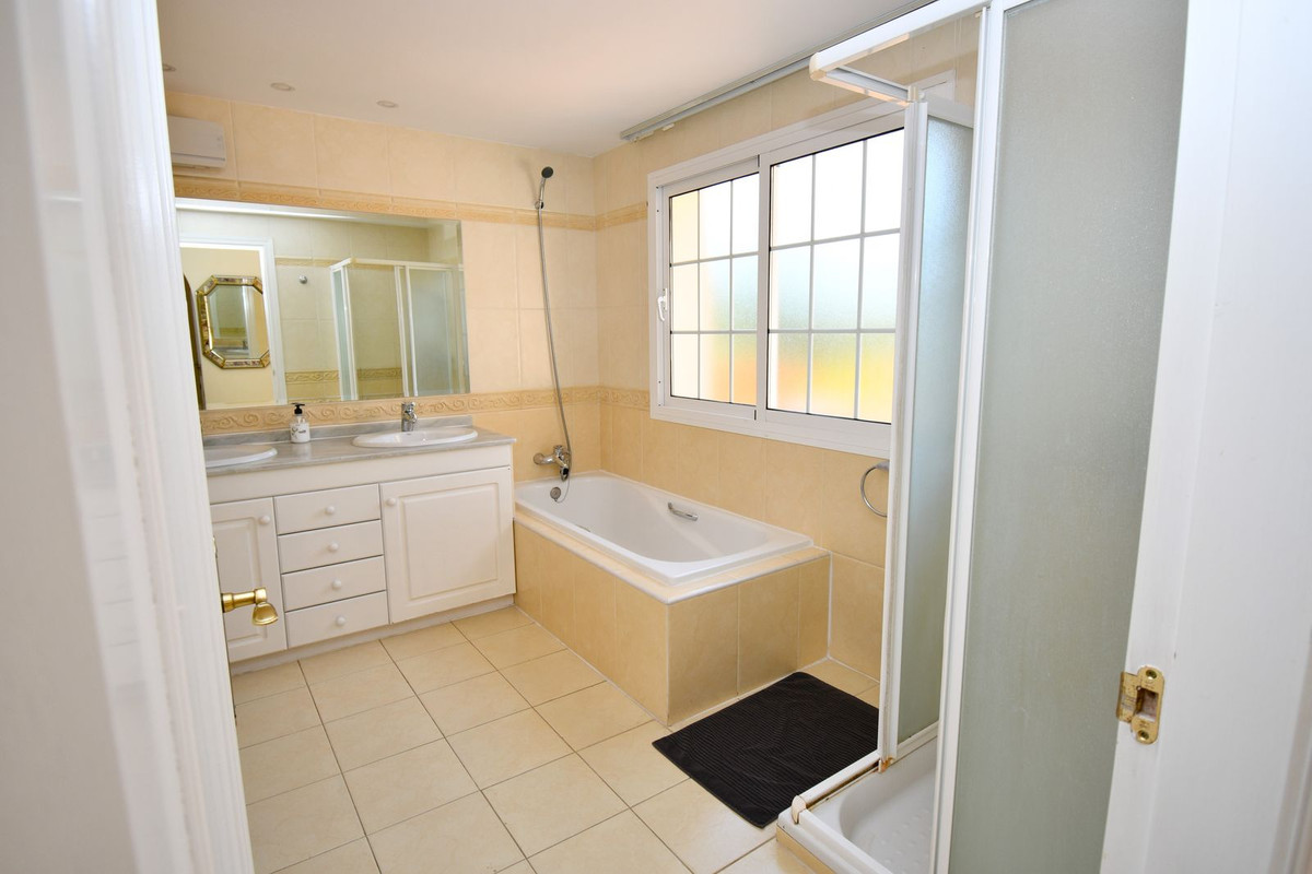 9 Bed Townhouse for sale in Mijas Golf Costa Del Sol, Málaga, Spain