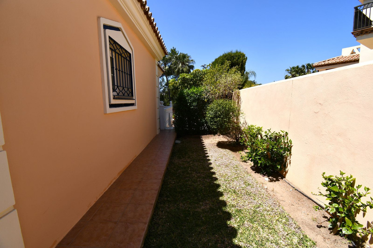 9 Bed Townhouse for sale in Mijas Golf Costa Del Sol, Málaga, Spain