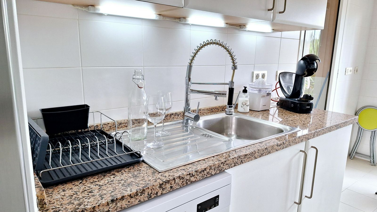 Se vende Apartamento Planta Baja de 2 dormitorios en Costa Del Sol, Málaga, España