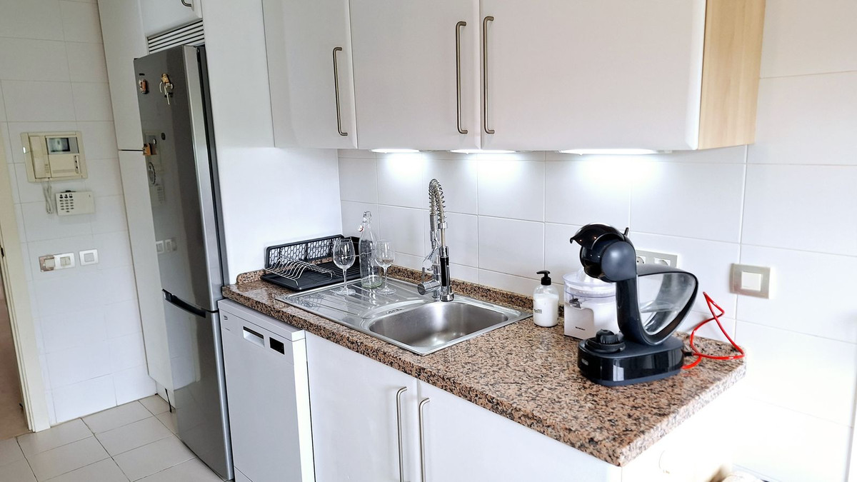 Se vende Apartamento Planta Baja de 2 dormitorios en Costa Del Sol, Málaga, España