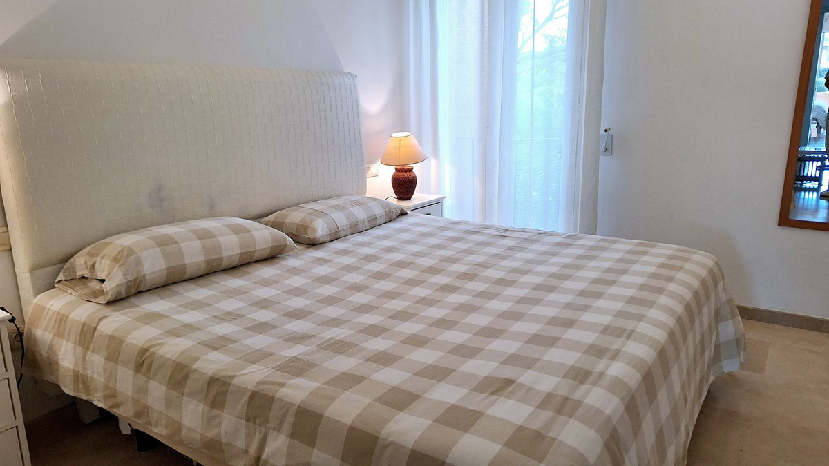 Se vende Apartamento Planta Baja de 2 dormitorios en Costa Del Sol, Málaga, España