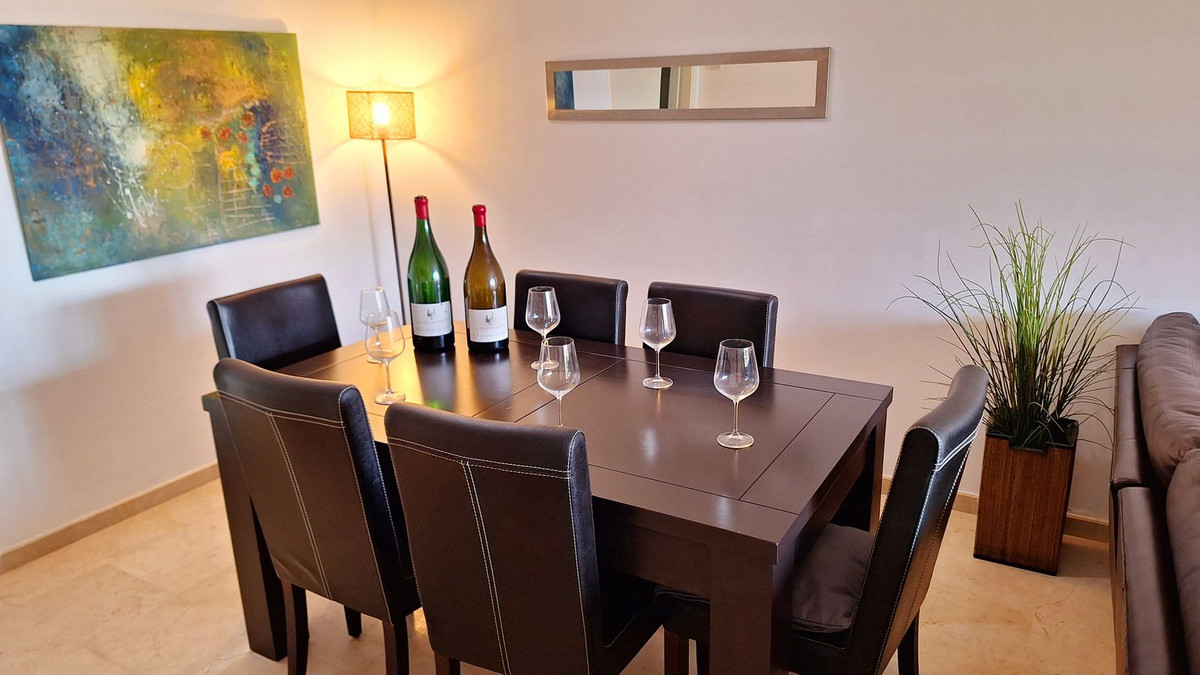 Se vende Apartamento Planta Baja de 2 dormitorios en Costa Del Sol, Málaga, España
