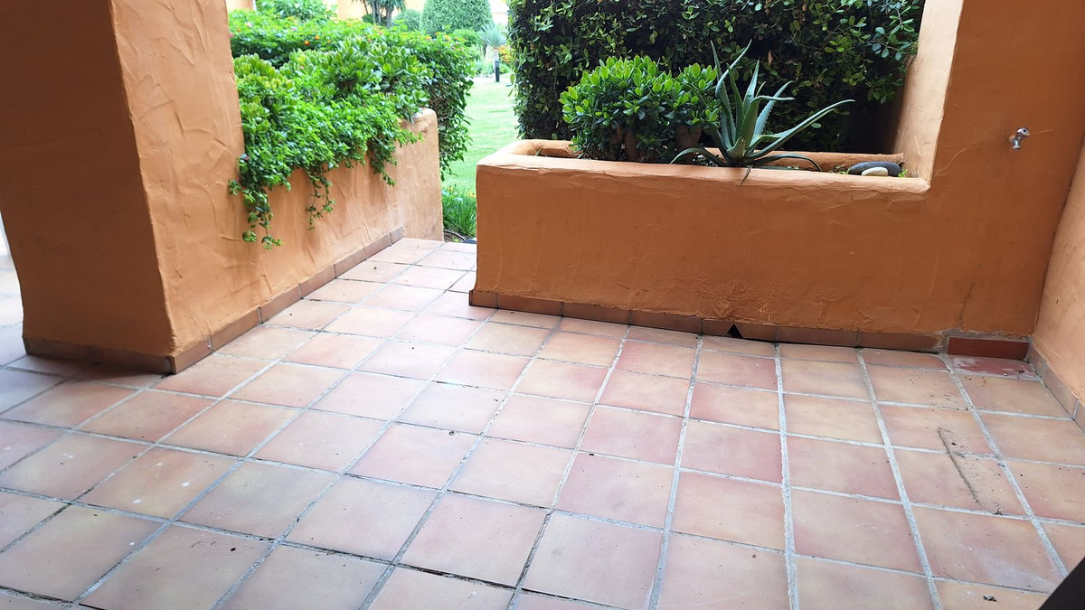 Se vende Apartamento Planta Baja de 2 dormitorios en Costa Del Sol, Málaga, España