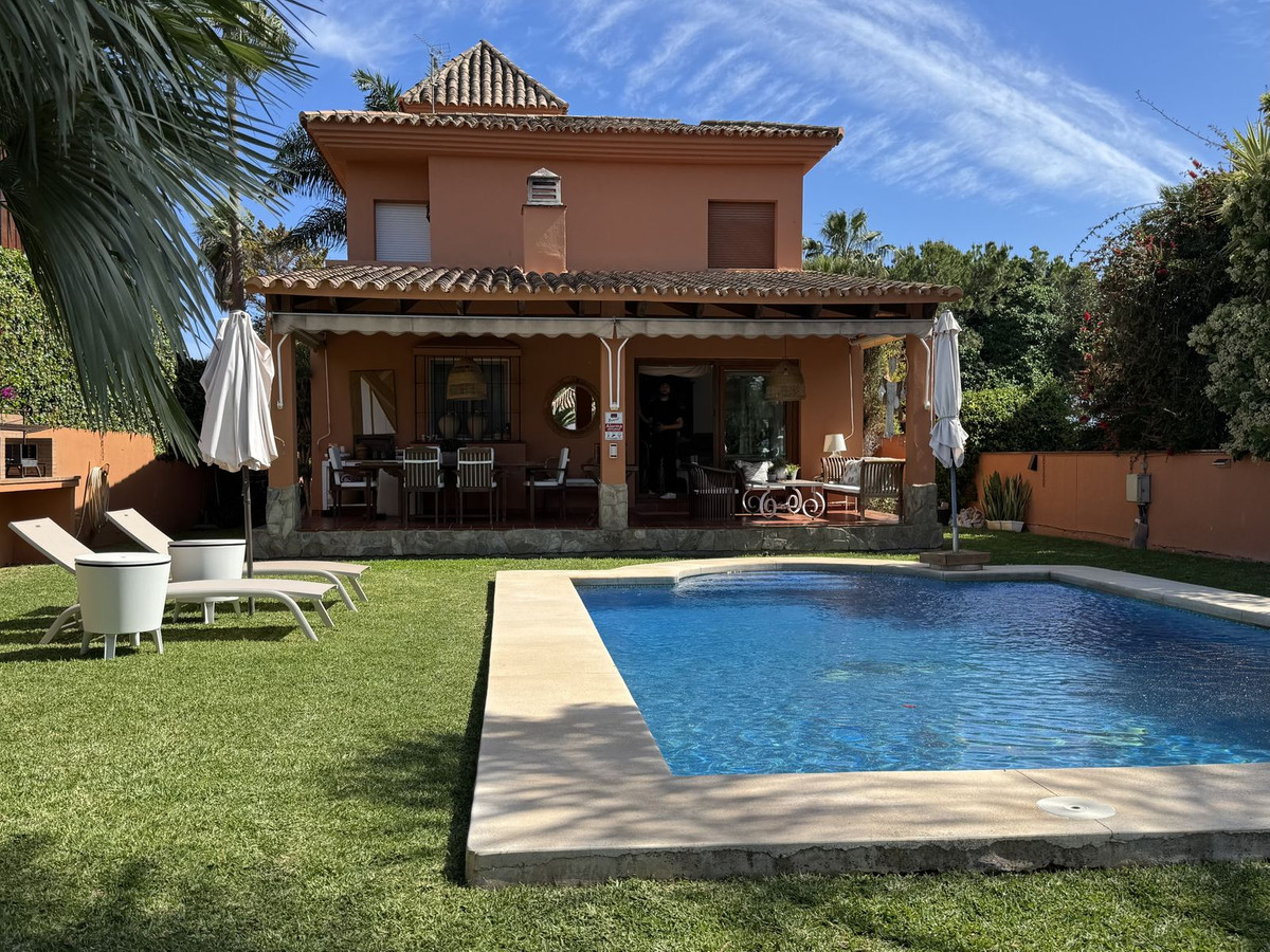 4 Bed Townhouse for sale in Mijas Costa Costa Del Sol, Málaga, Spain