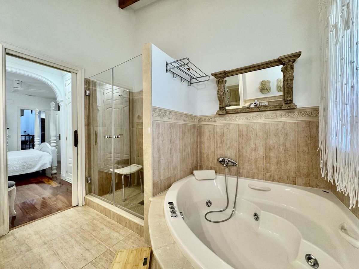 4 Bed Townhouse for sale in Mijas Costa Costa Del Sol, Málaga, Spain