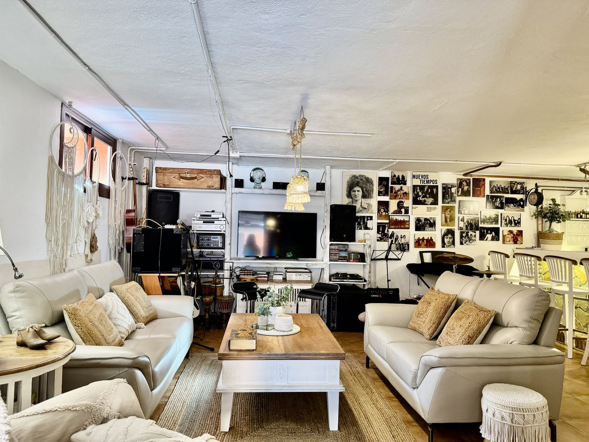 4 Bed Townhouse for sale in Mijas Costa Costa Del Sol, Málaga, Spain