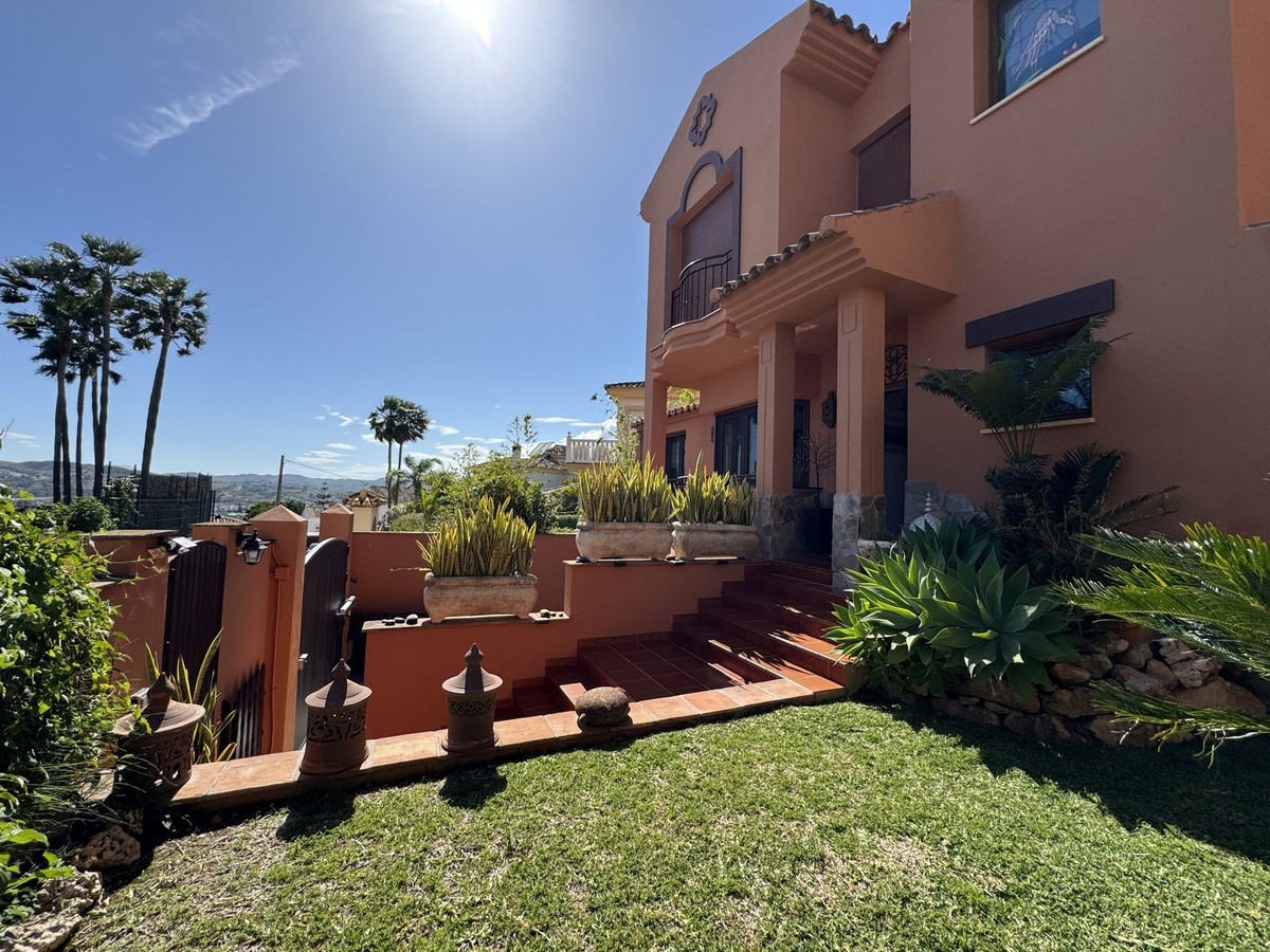 4 Bed Townhouse for sale in Mijas Costa Costa Del Sol, Málaga, Spain