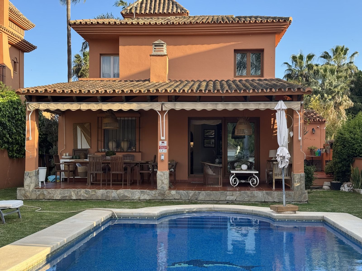 4 Bed Townhouse for sale in Mijas Costa Costa Del Sol, Málaga, Spain