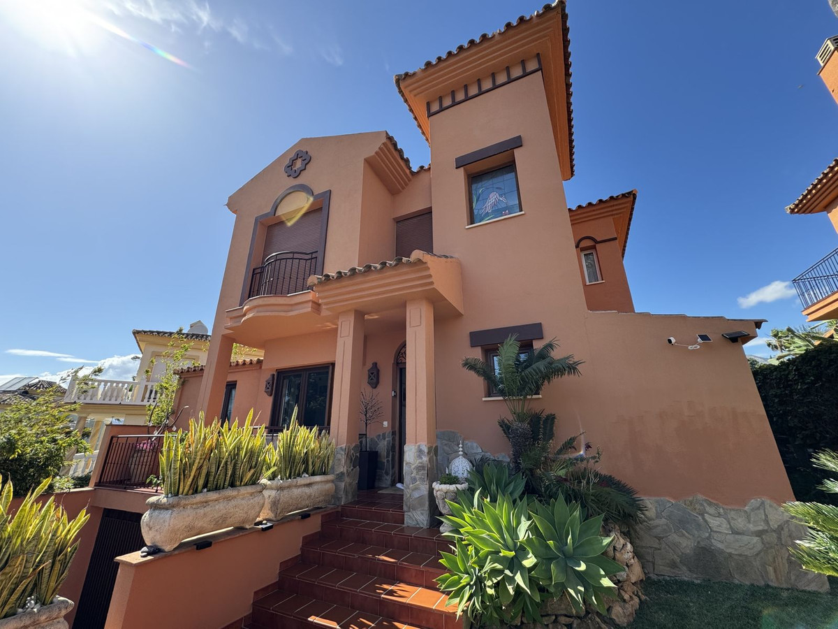 4 Bed Townhouse for sale in Mijas Costa Costa Del Sol, Málaga, Spain