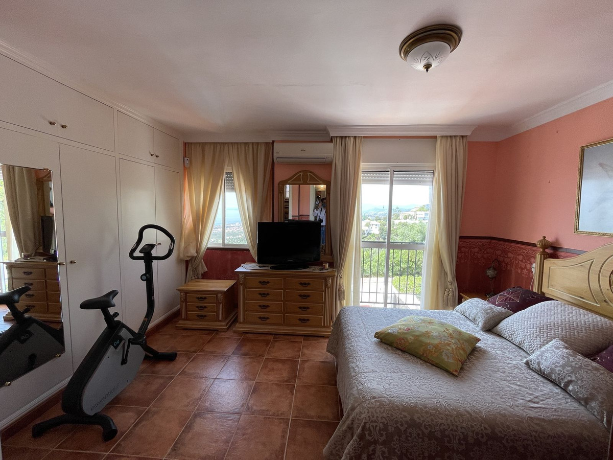 4 Bed Townhouse for sale in Altos De Los Monteros Costa Del Sol, Málaga, Spain