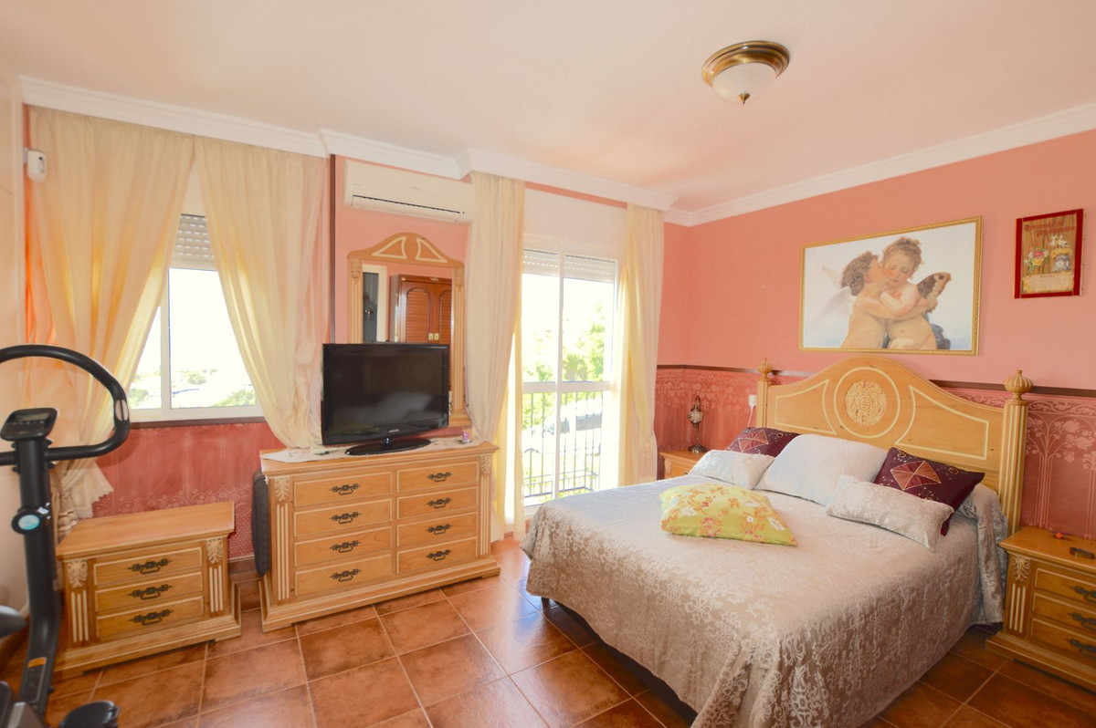4 Bed Townhouse for sale in Altos De Los Monteros Costa Del Sol, Málaga, Spain