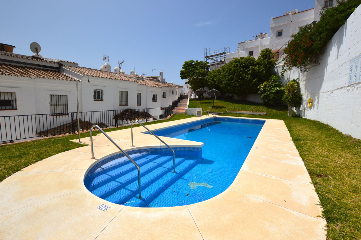 4 Bed Townhouse for sale in Altos De Los Monteros Costa Del Sol, Málaga, Spain
