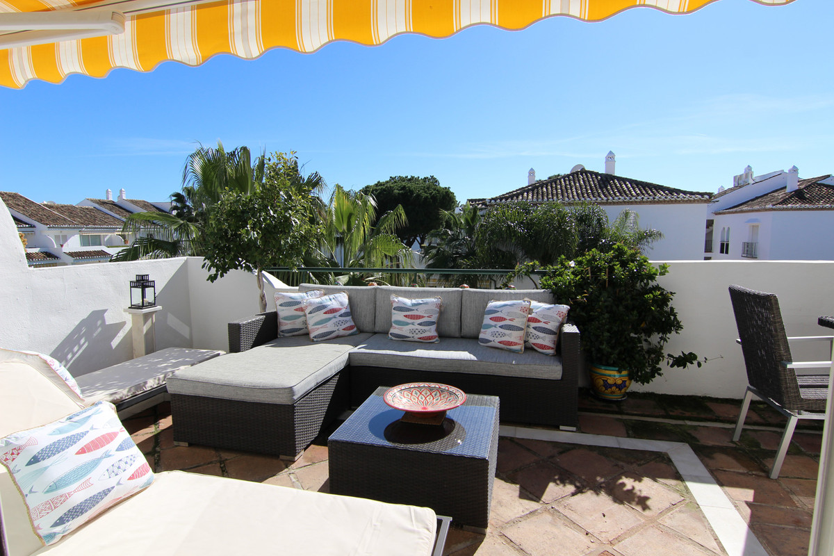 2 Bed Apartment for sale in El Presidente Costa Del Sol, Málaga, Spain