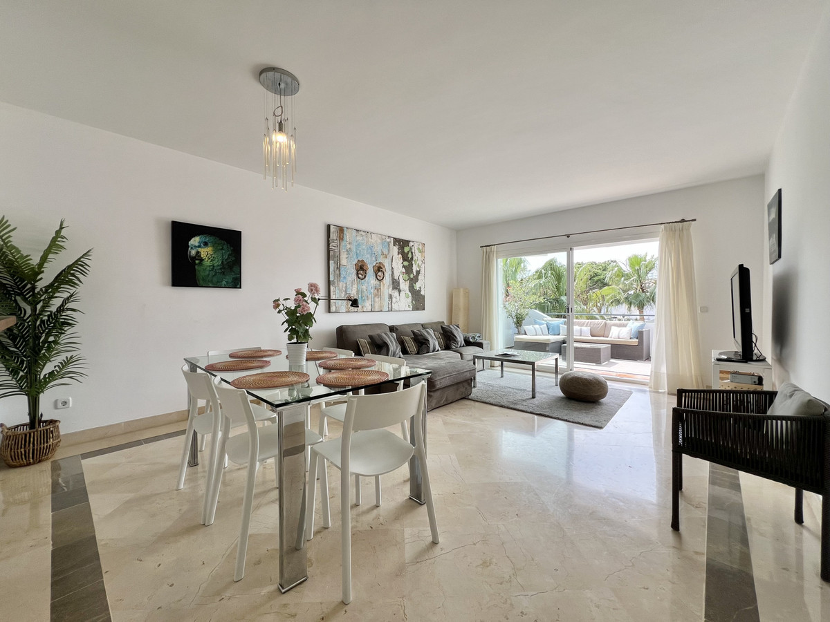 2 Bed Apartment for sale in El Presidente Costa Del Sol, Málaga, Spain