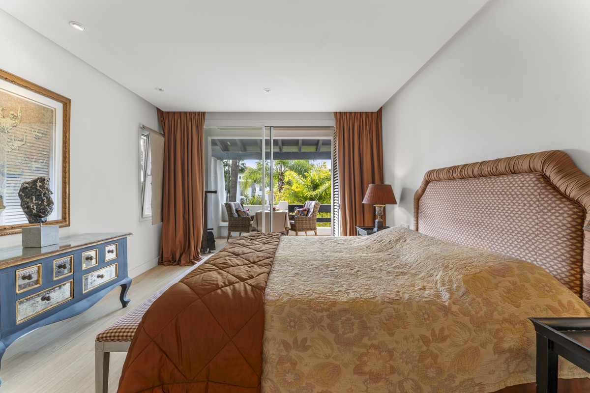 Se vende Apartamento Planta Media de 3 dormitorios en Costa Del Sol, Málaga, España