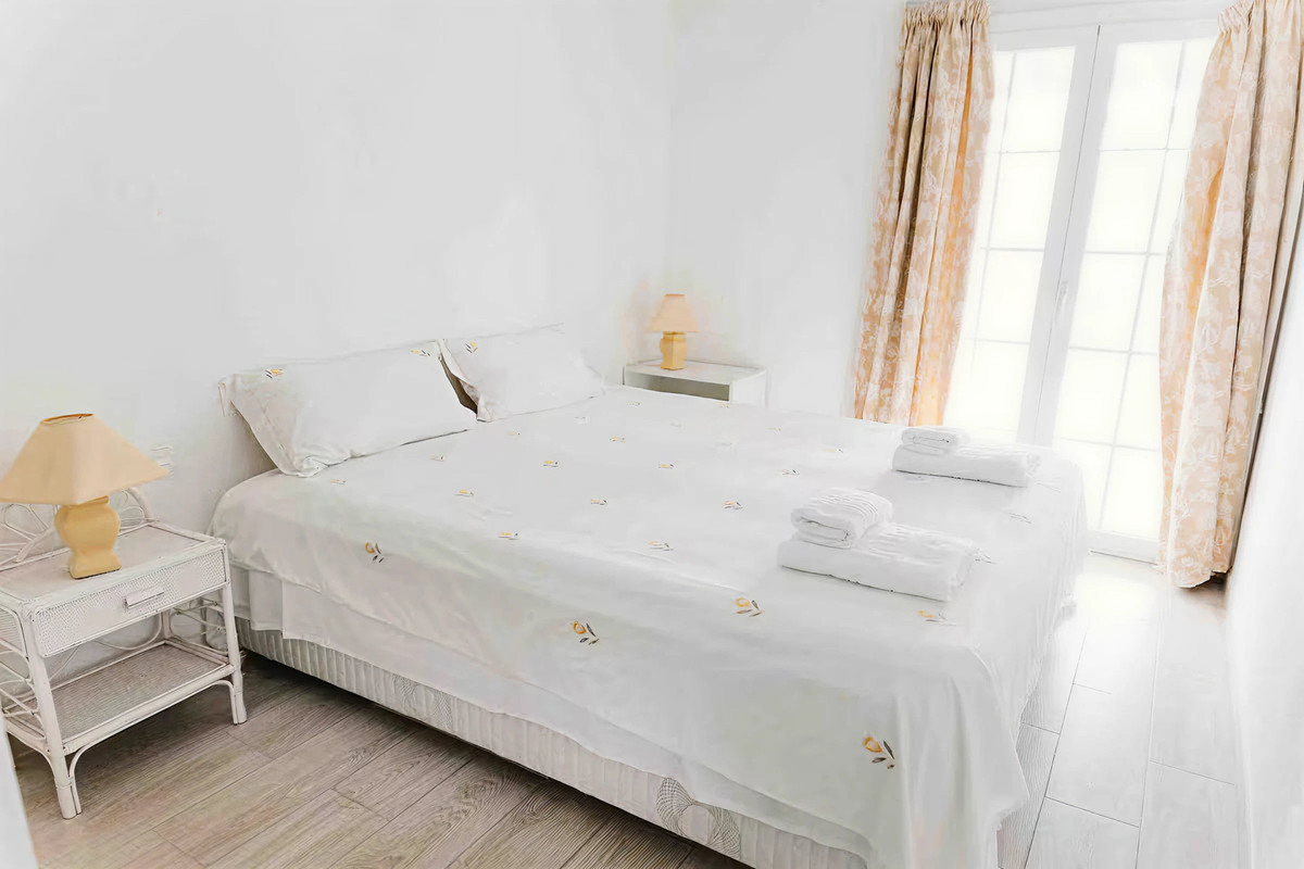 2 Bed Apartment for sale in Mijas Costa Del Sol, Málaga, Spain