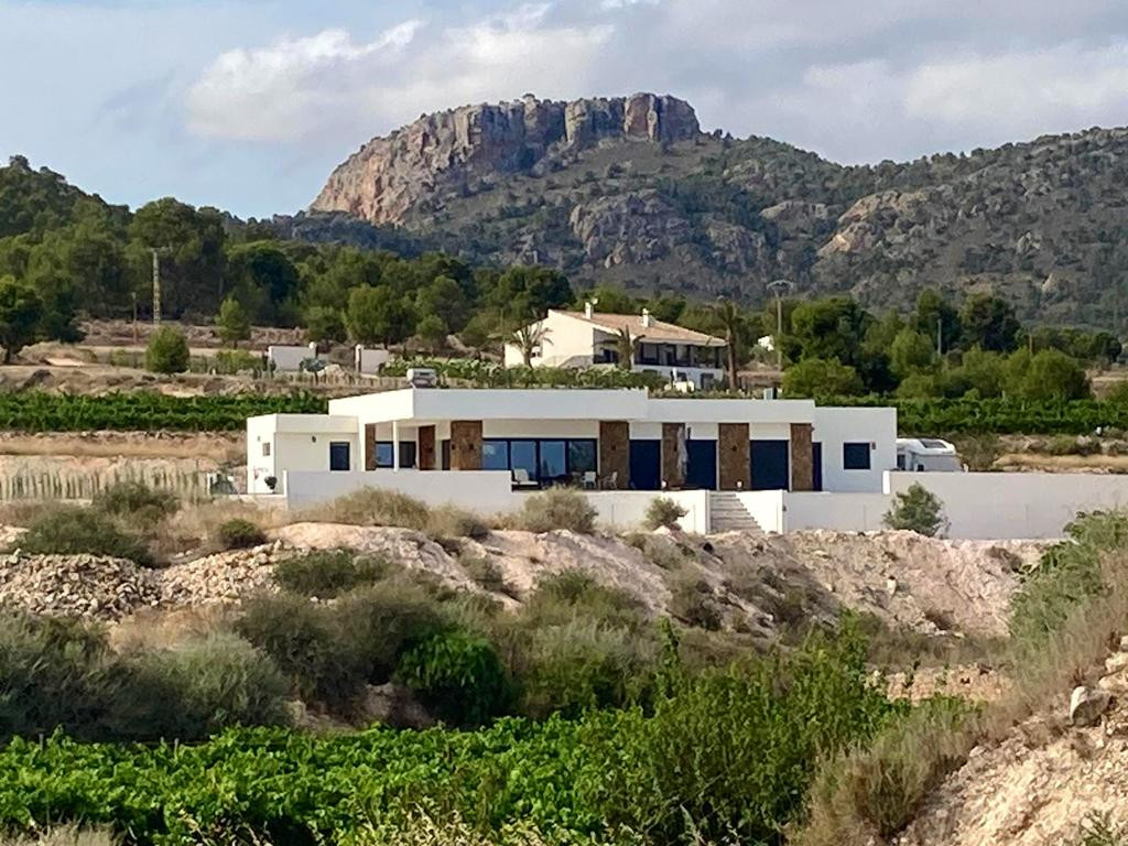 Se vende Villa - Chalet de 4 dormitorios en Costa Blanca, Alicante, España